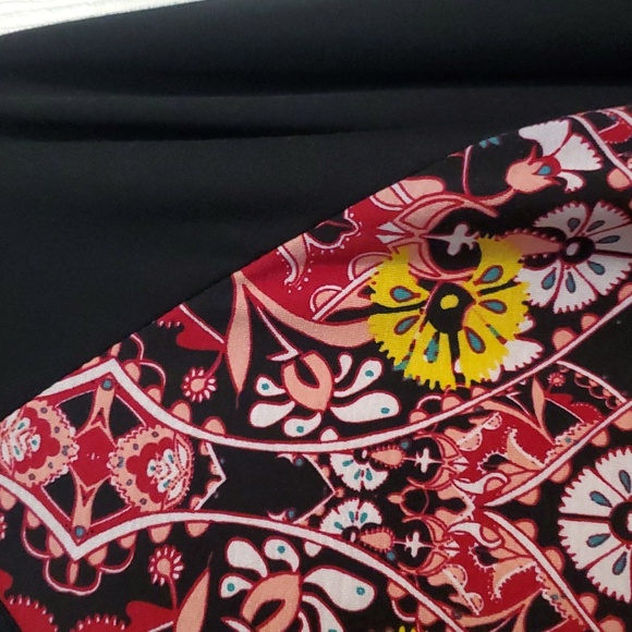 LuLaRoe Randy - Picture 3 of 4